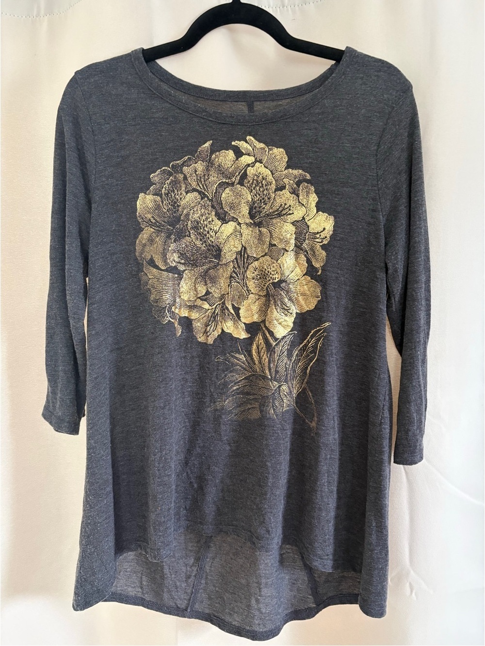 Lucky Brand Women's Large Gray Gold Floral Graphic Tunic Top 3/4 Sleeve L